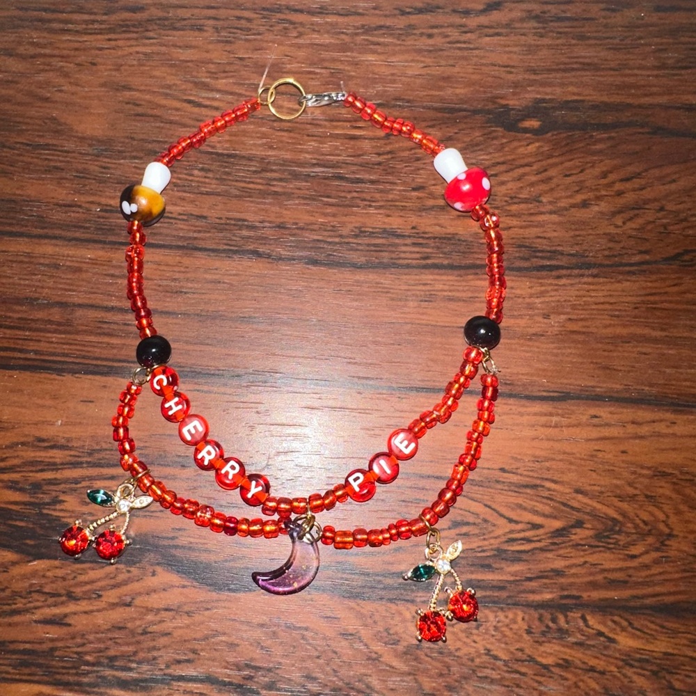 Cherry Pie Choker